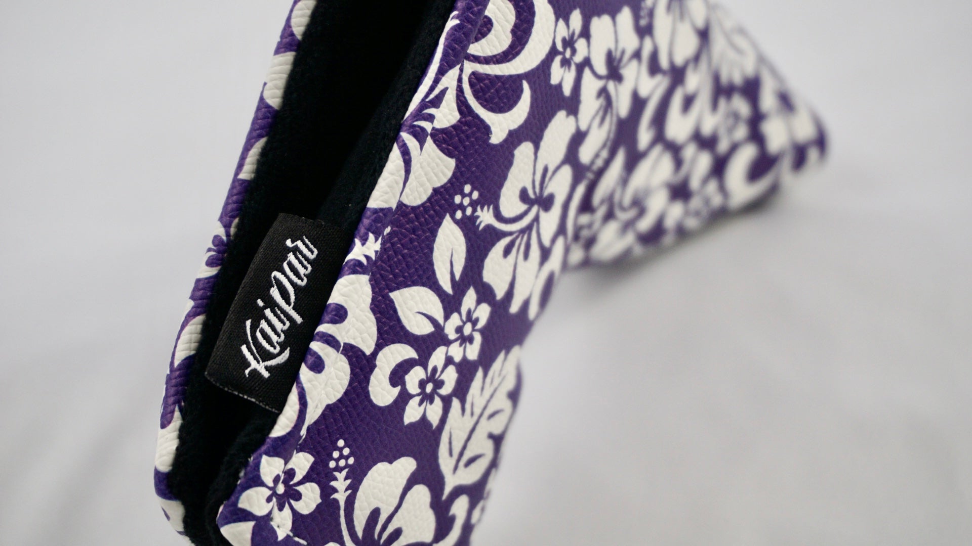 The Hawaiian Golf Blade Putter Cover