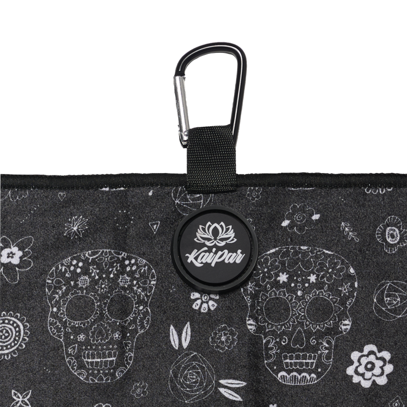 Mañana de los Muertos Magnetic Golf Towel